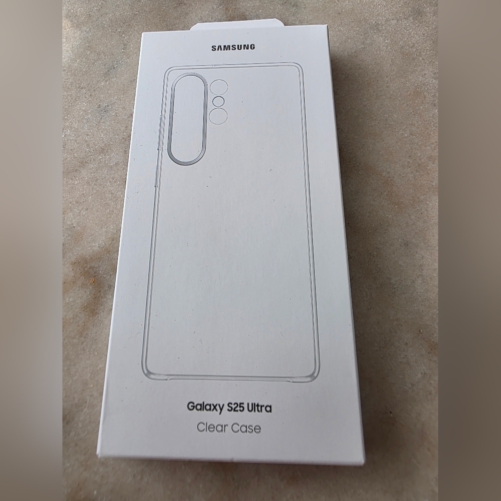 New in box Samsung 25 Ultra case